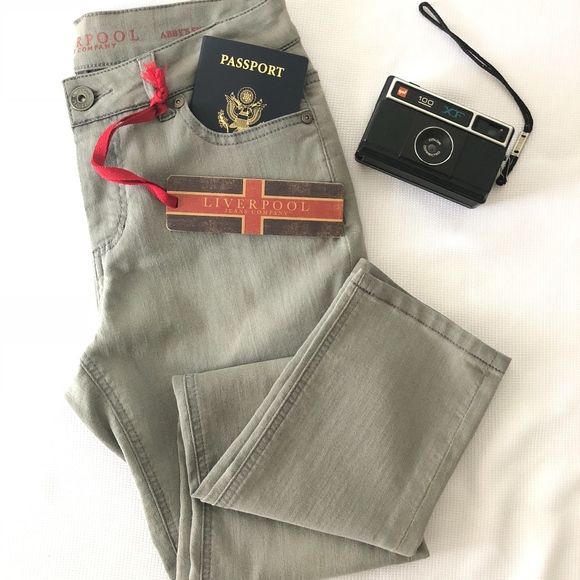 Liverpool Jeans Company Denim - NWT Liverpool Abby's Skinny Jeans